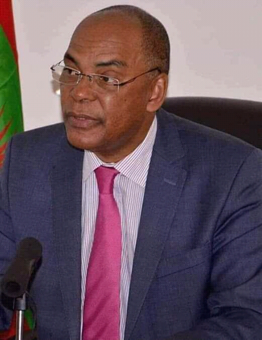 Combate à inflação passa pela retirada do governador do Banco Central do Conselho de Ministros