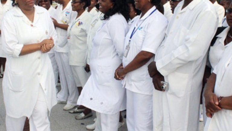 Ordem dos Enfermeiros de Angola critica governo pela desvalorização de quadros nacionais